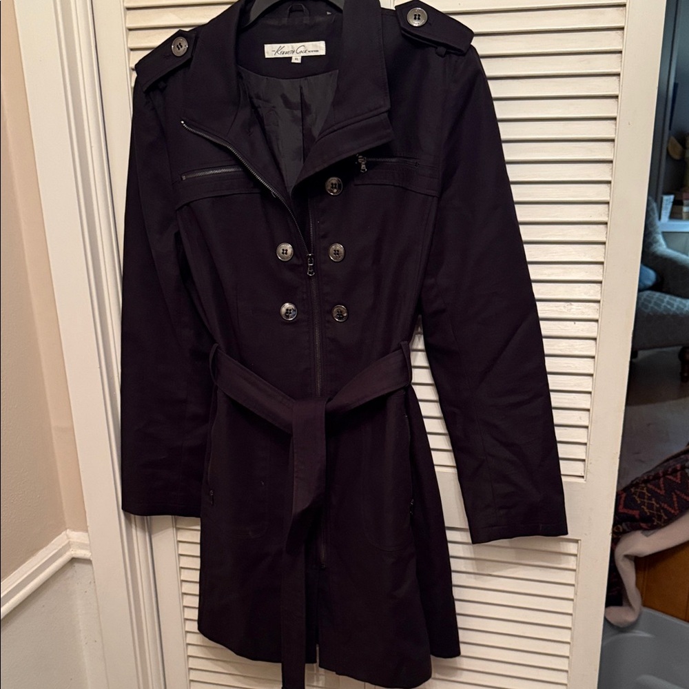 Kenneth Cole Elegant Black Trench Coat